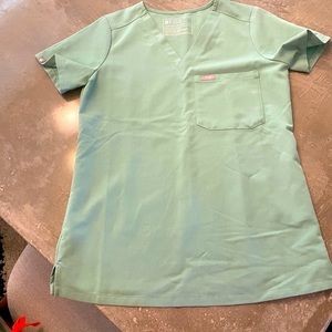 Fig Jade Top XXS. One pocket Catarina style.